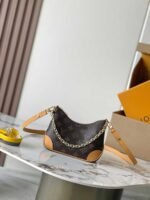 LOUIS VUITTON NANO BOULOGNE ODEON 19*13*8cm