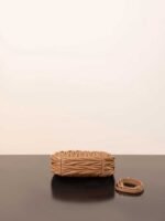 MIUMIU Wander hobo 20*17*6cm - Image 7