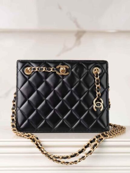 Chanel 24k square evening chain bag 20*16*7cm