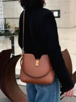 CELINE CAMILLE 49SOFT 24.5*21.5*5cm - Image 2