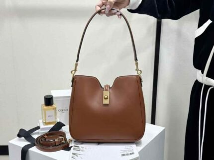 CELINE CAMILLE 49SOFT 24.5*21.5*5cm