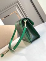 BVLGARI SERPENTI FOREVER East-West Small Shoulder Bag 22*15*4.5cm - Image 2