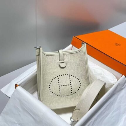 HERMÈS MASTER  HERMES_Mini Evelyne 17cm